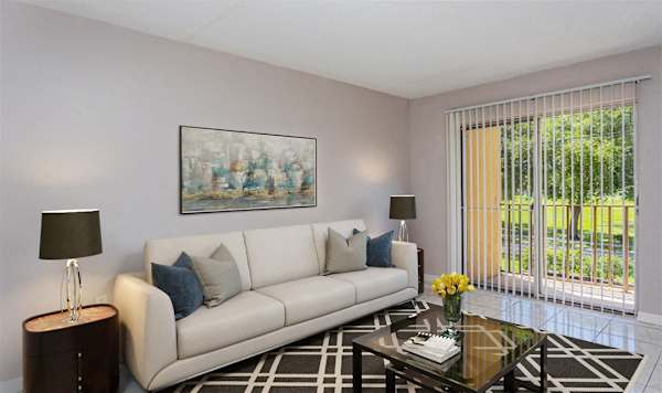 The Lakeside at 2315 property